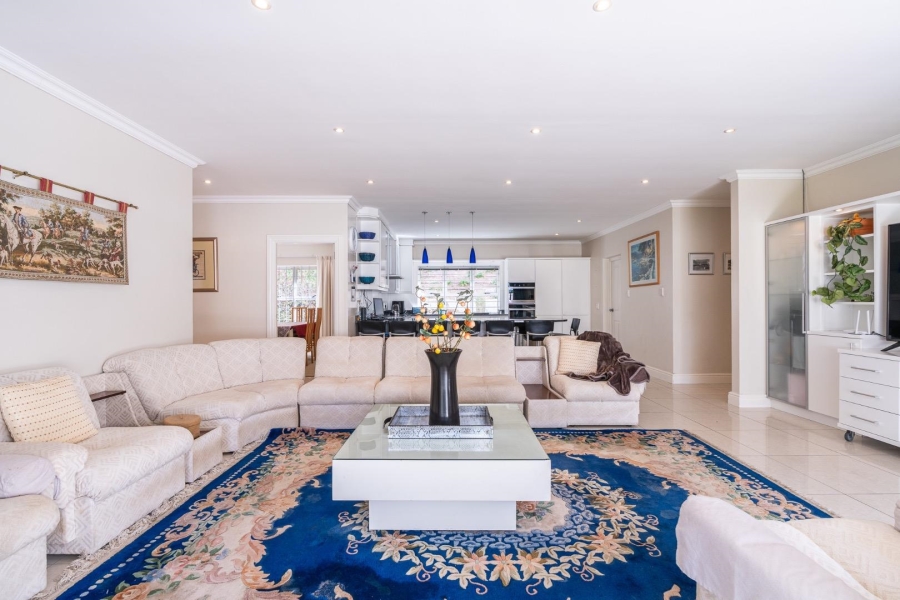 4 Bedroom Property for Sale in Kenilworth Western Cape